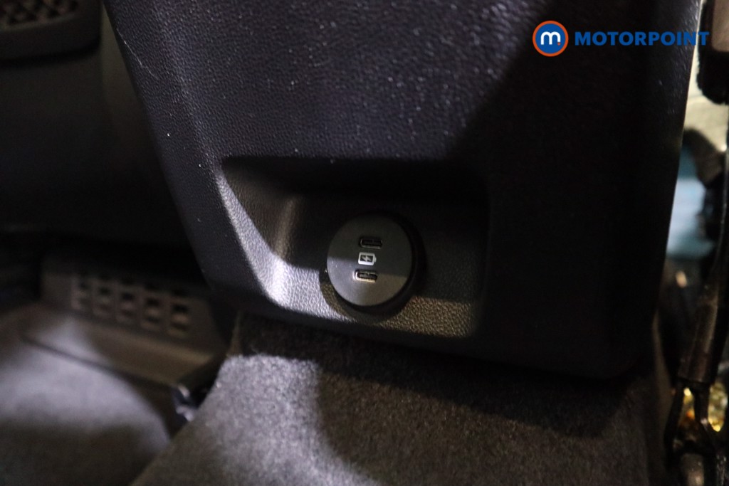 Ford Focus St-Line X Automatic Petrol Hatchback - Stock Number (1619499) - 21st supplementary image