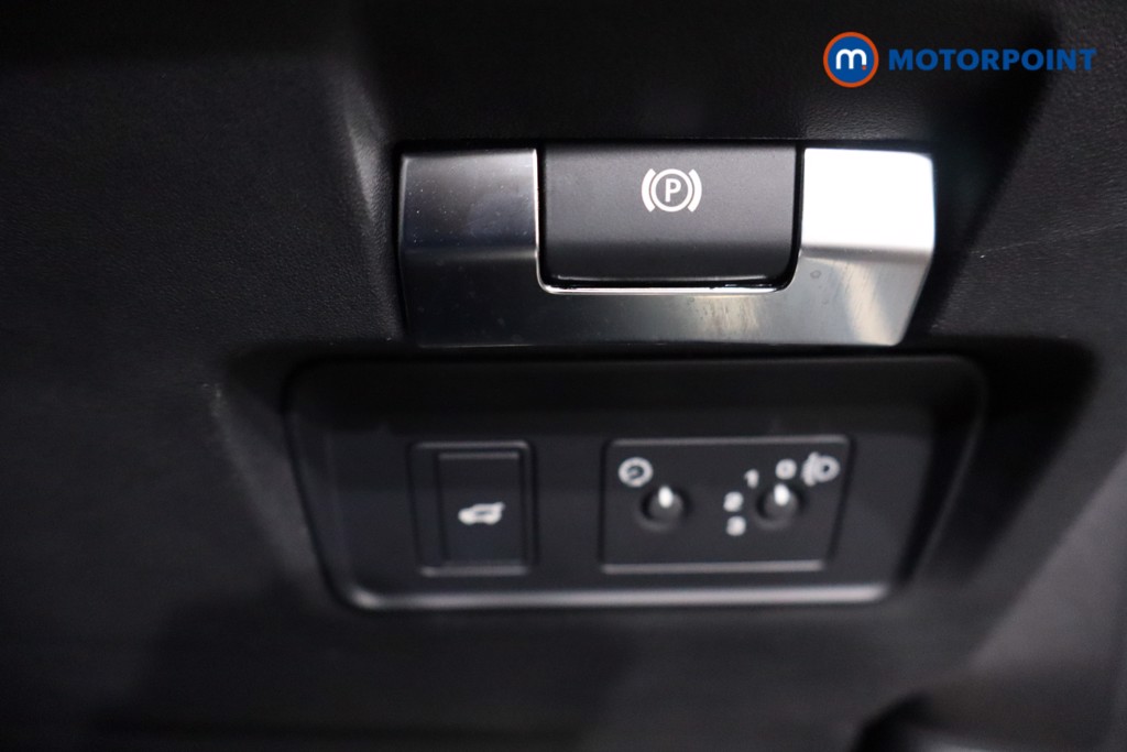 Land Rover Discovery Sport R-Dynamic S Plus Automatic Diesel SUV - Stock Number (1619521) - 16th supplementary image