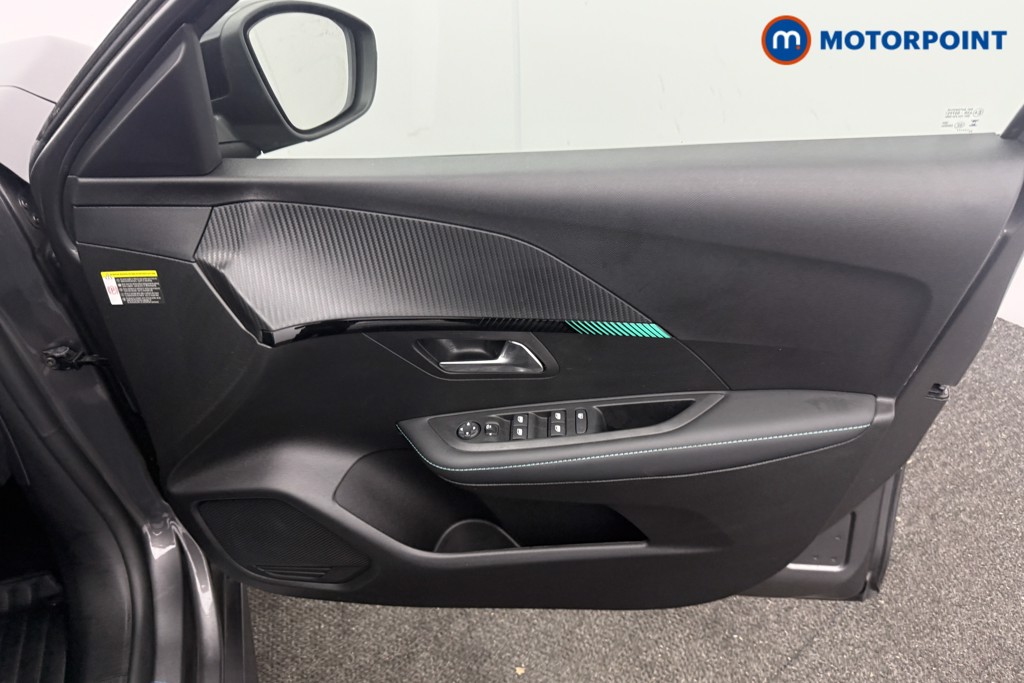 Peugeot 208 Allure Premium -Plus Manual Petrol Hatchback - Stock Number (1619589) - 9th supplementary image