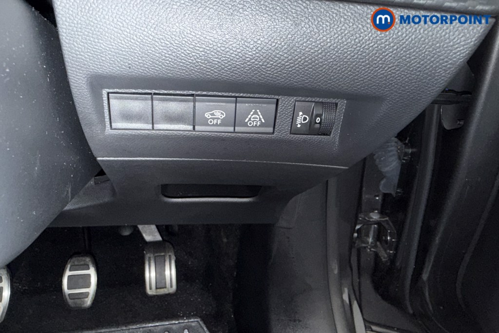 Peugeot 208 Allure Premium -Plus Manual Petrol Hatchback - Stock Number (1619589) - 12th supplementary image