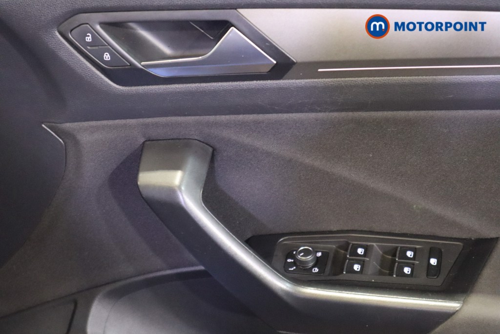 Volkswagen T-Roc Design Automatic Petrol SUV - Stock Number (1619638) - 14th supplementary image