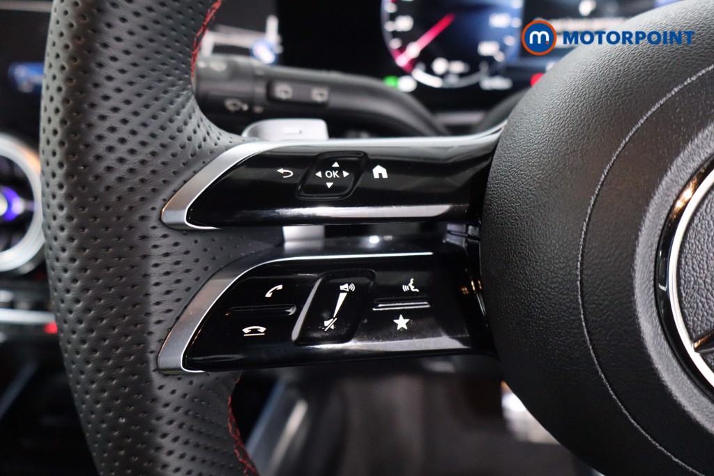 Mercedes-Benz GLA Amg Line Automatic Petrol SUV - Stock Number (1619658) - 7th supplementary image