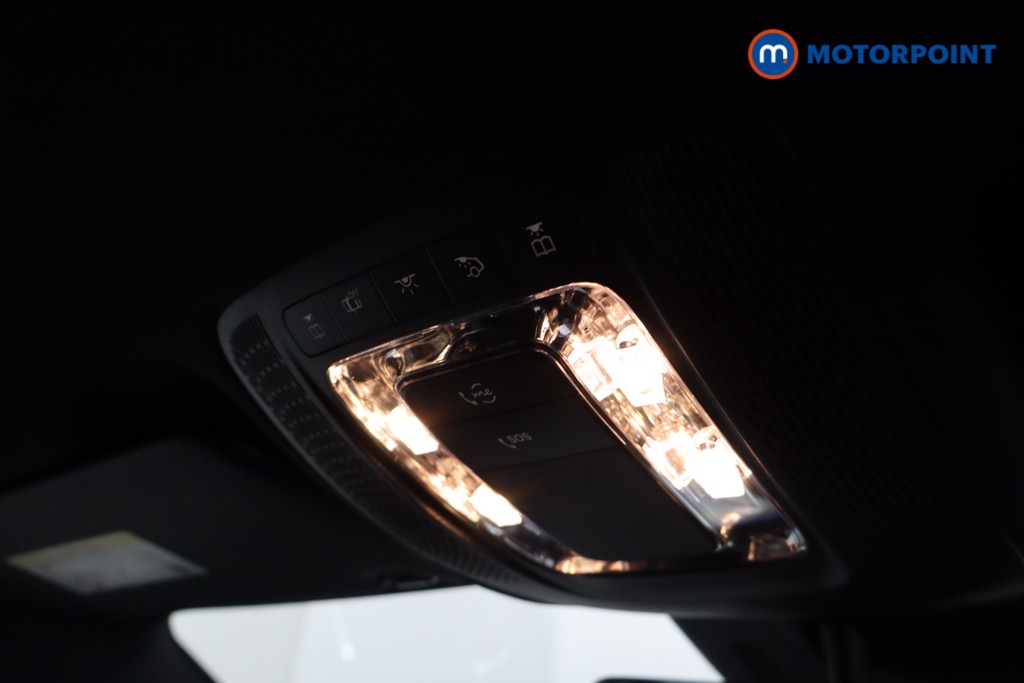 Mercedes-Benz GLA Amg Line Automatic Petrol SUV - Stock Number (1619658) - 23rd supplementary image