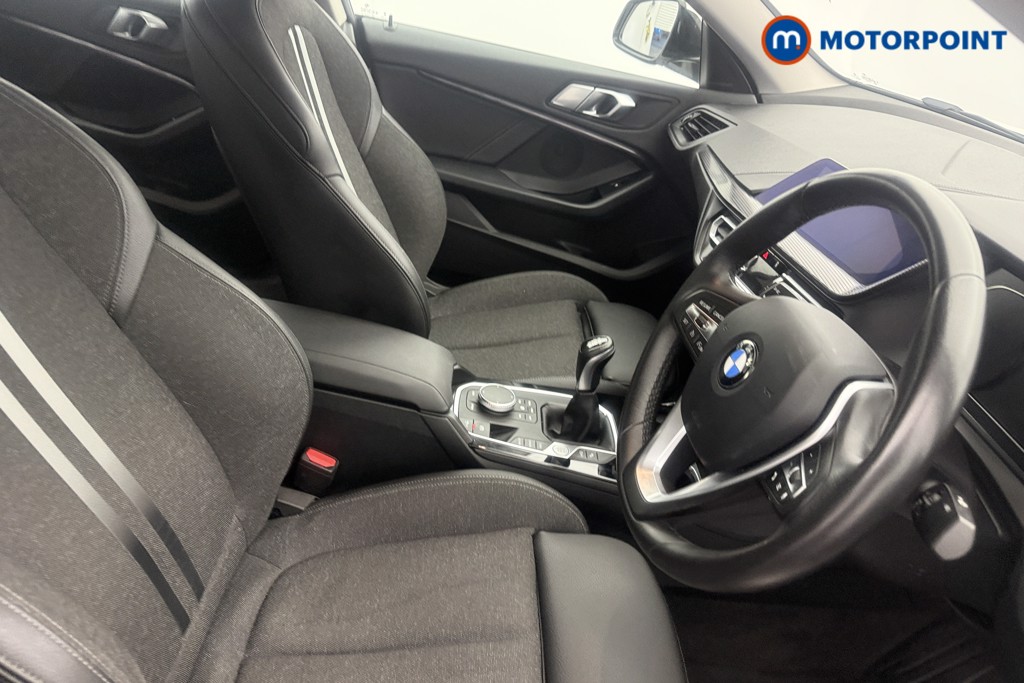 BMW 2 Series Sport Manual Petrol Saloon - Stock Number (1619765) - 10th supplementary image