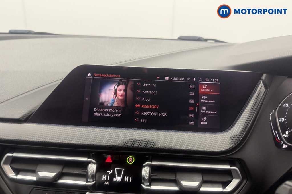 BMW 2 Series Sport Manual Petrol Saloon - Stock Number (1619765) - 16th supplementary image