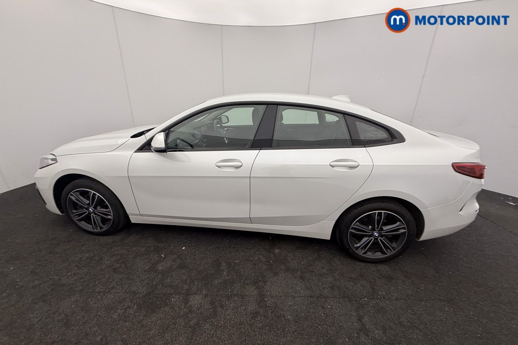 BMW 2 Series Sport Manual Petrol Saloon - Stock Number (1619765) - 29th supplementary image