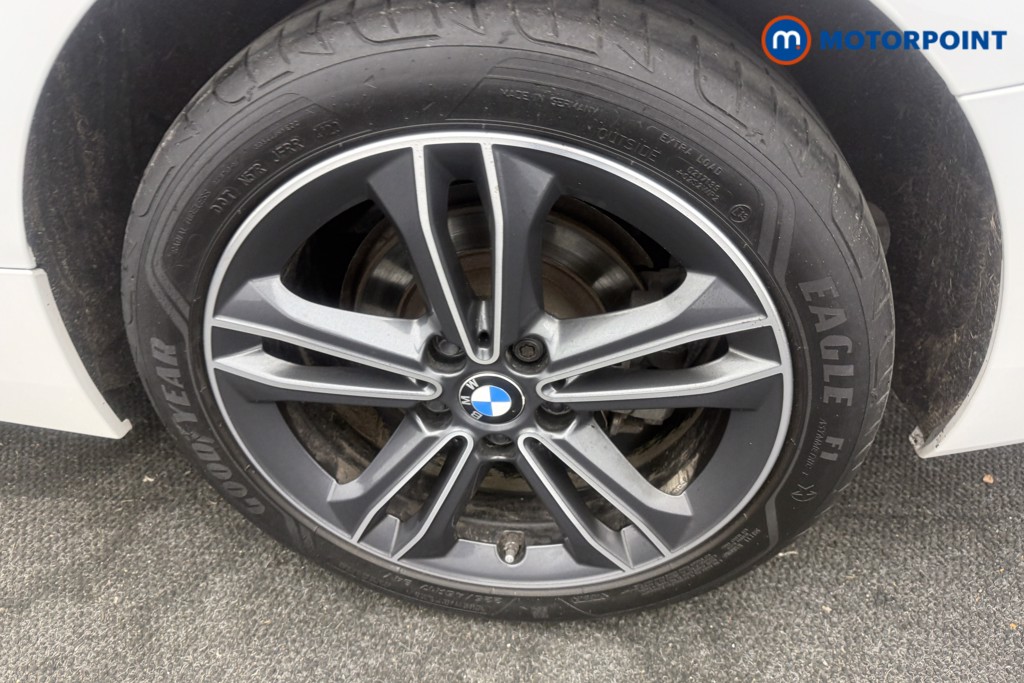 BMW 2 Series Sport Manual Petrol Saloon - Stock Number (1619765) - 30th supplementary image