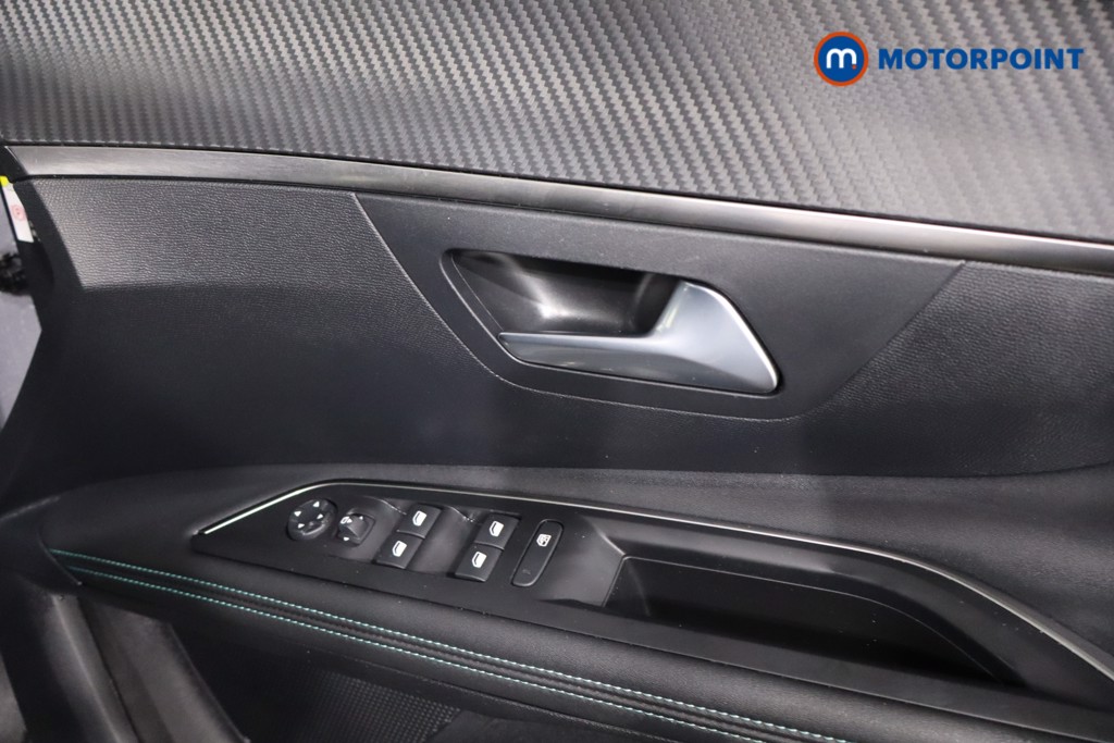 Peugeot 3008 Allure Automatic Petrol SUV - Stock Number (1619927) - 24th supplementary image