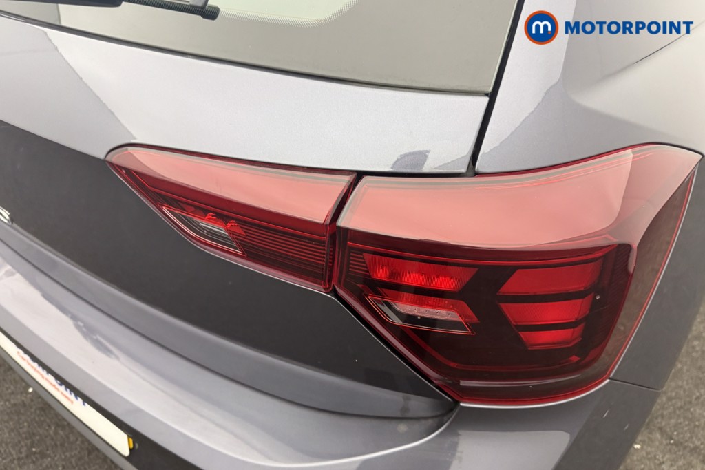 Volkswagen Polo Life Automatic Petrol Hatchback - Stock Number (1620171) - 3rd supplementary image