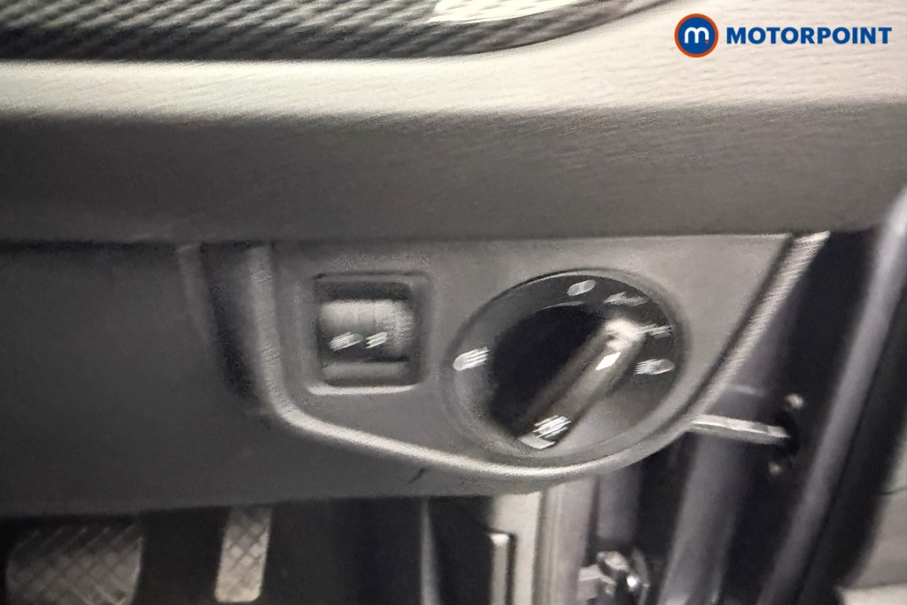 Volkswagen Polo Life Automatic Petrol Hatchback - Stock Number (1620171) - 12th supplementary image