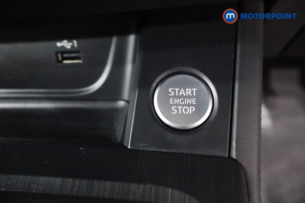 Audi A4 SE Manual Petrol Saloon - Stock Number (1620496) - 21st supplementary image