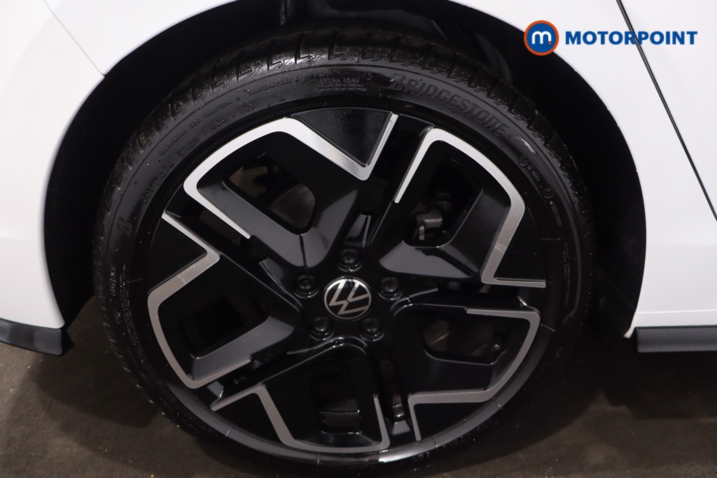 Volkswagen Golf R-Line Automatic Petrol Hatchback - Stock Number (1620573) - 9th supplementary image