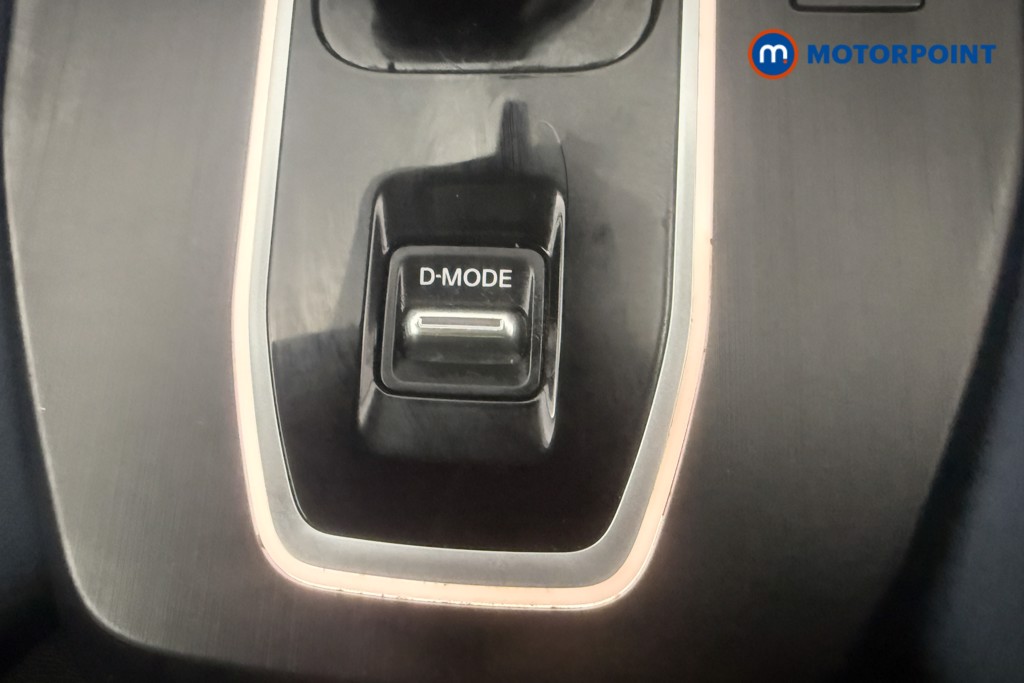 Nissan Qashqai Tekna Automatic Petrol-Electric Hybrid SUV - Stock Number (1620592) - 23rd supplementary image