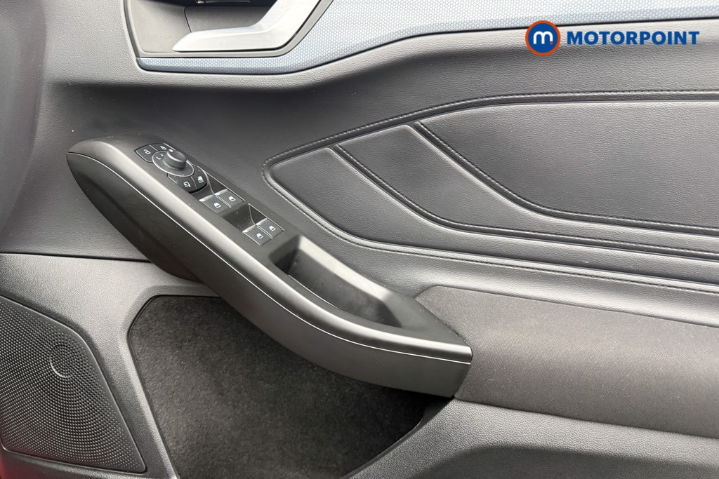 Ford Focus Active X Automatic Petrol Estate - Stock Number (1621064) - 19th supplementary image