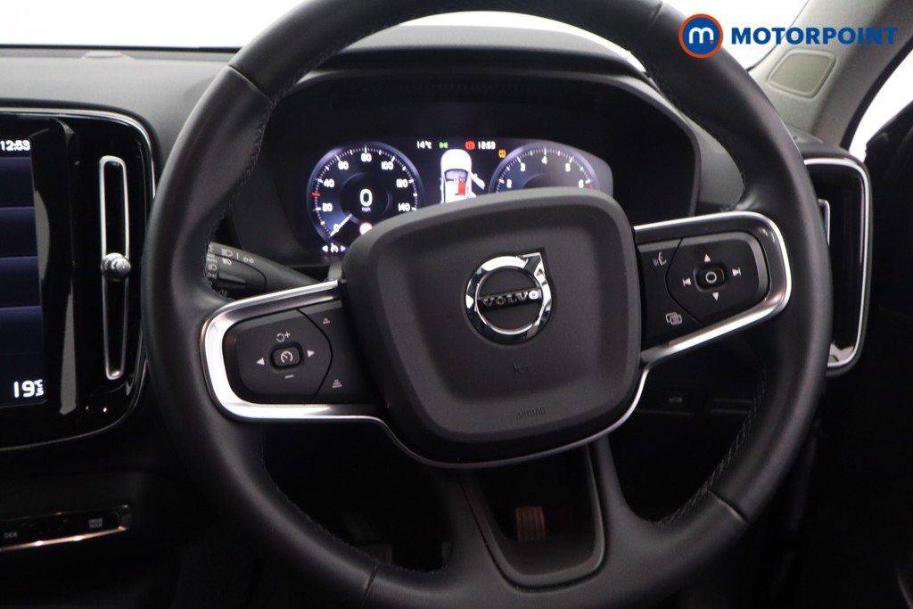 Volvo Xc40 Momentum Manual Petrol SUV - Stock Number (1591367) - 6th supplementary image