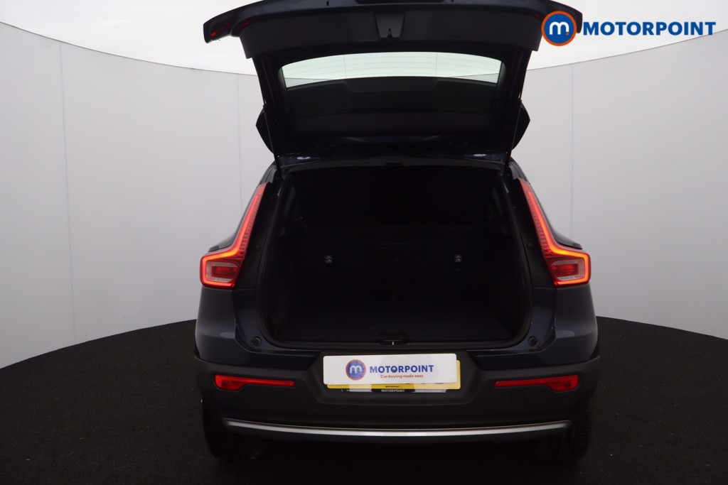 Volvo Xc40 Momentum Manual Petrol SUV - Stock Number (1591367) - 35th supplementary image