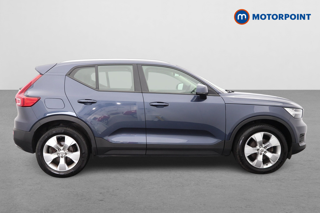 Volvo Xc40 Momentum Manual Petrol SUV - Stock Number (1591367) - Drivers side