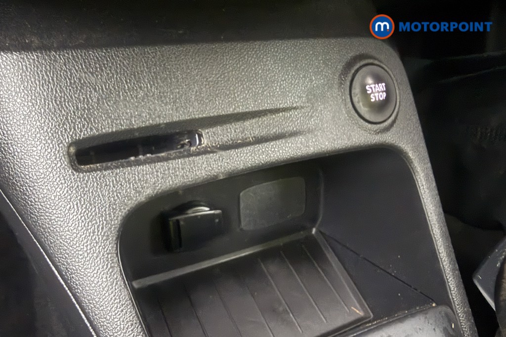 Renault Captur Iconic Automatic Diesel SUV - Stock Number (1599310) - 21st supplementary image