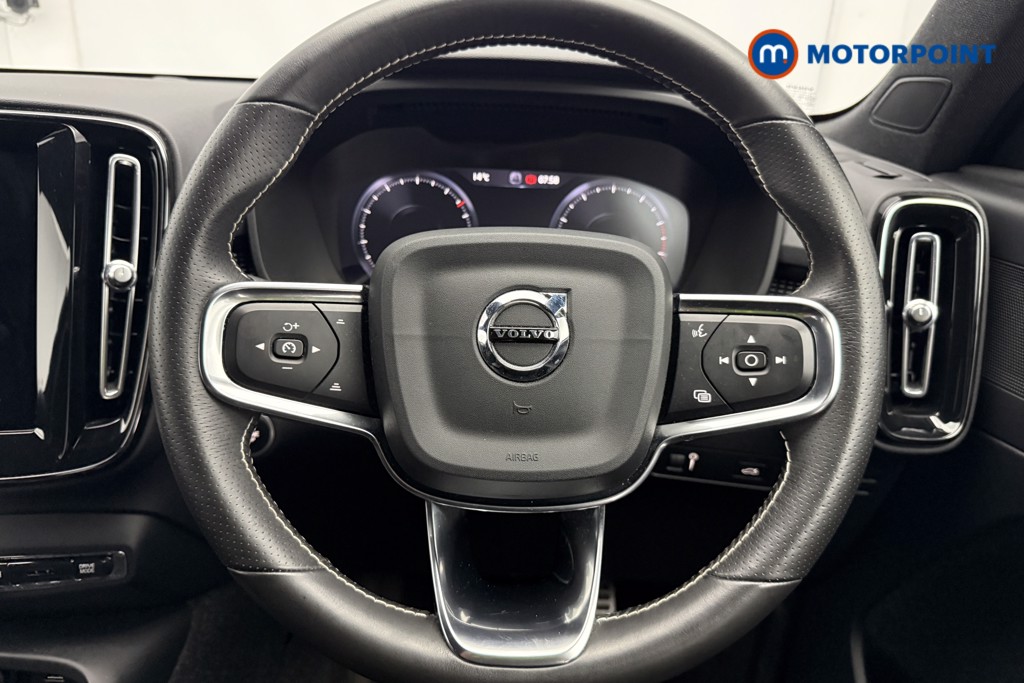 Volvo Xc40 R Design Pro Automatic Petrol SUV - Stock Number (1600044) - 4th supplementary image