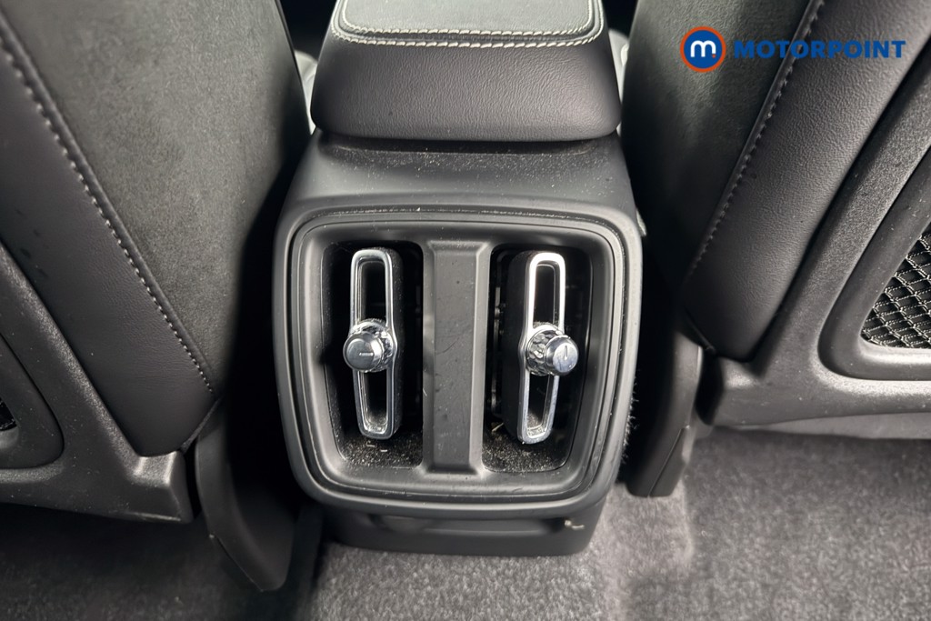 Volvo Xc40 R Design Pro Automatic Petrol SUV - Stock Number (1600044) - 20th supplementary image