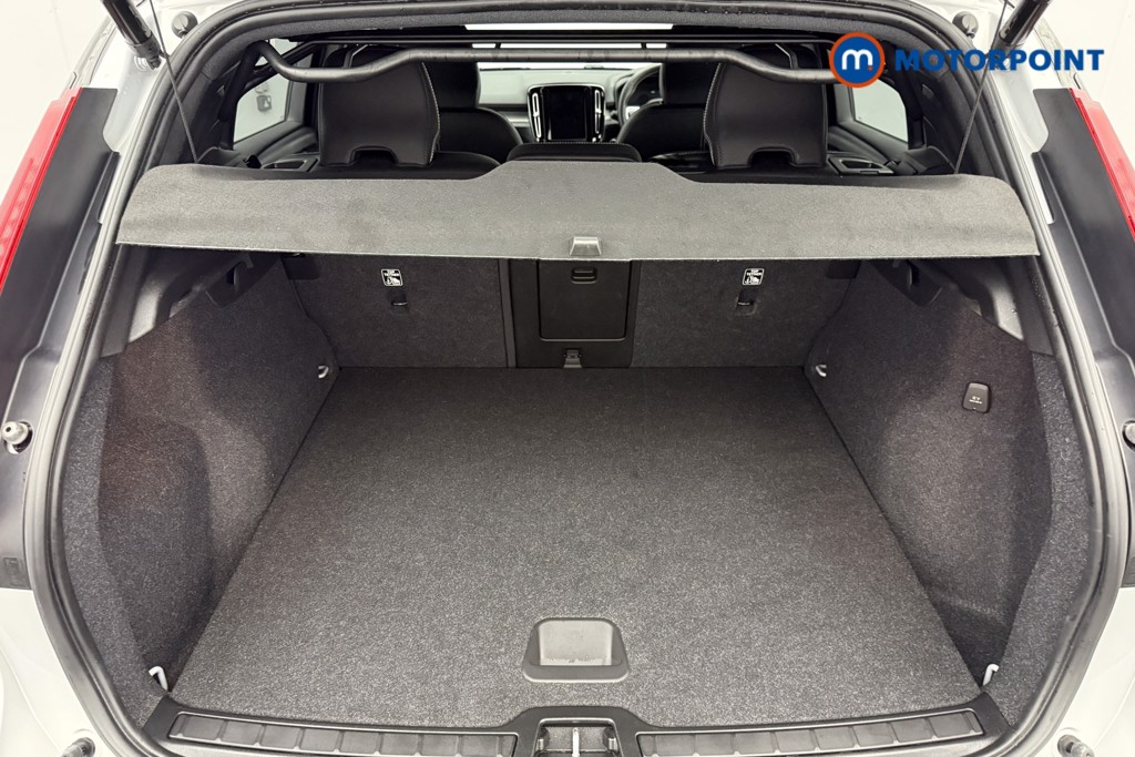 Volvo Xc40 R Design Pro Automatic Petrol SUV - Stock Number (1600044) - 22nd supplementary image