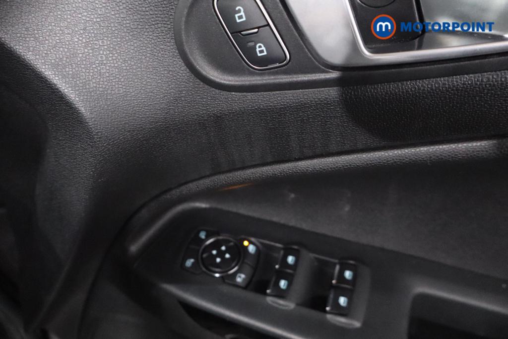 Ford Ecosport Titanium Manual Petrol SUV - Stock Number (1601622) - 10th supplementary image