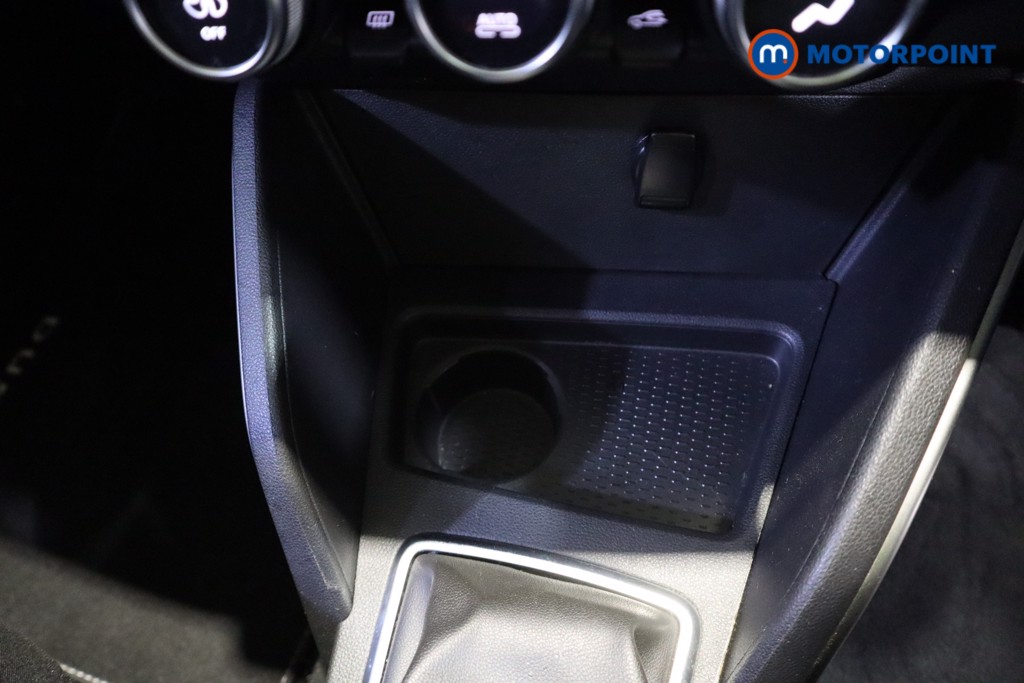 Dacia Duster Prestige Manual Petrol SUV - Stock Number (1605275) - 6th supplementary image