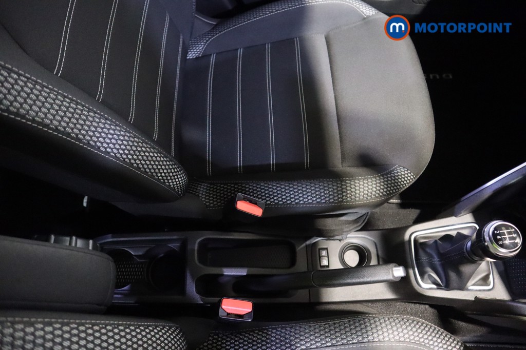 Dacia Duster Prestige Manual Petrol SUV - Stock Number (1605275) - 7th supplementary image