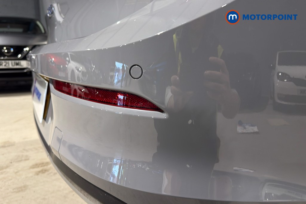 Volkswagen Golf GTE Automatic Petrol Plug-In Hybrid Hatchback - Stock Number (1607844) - 40th supplementary image