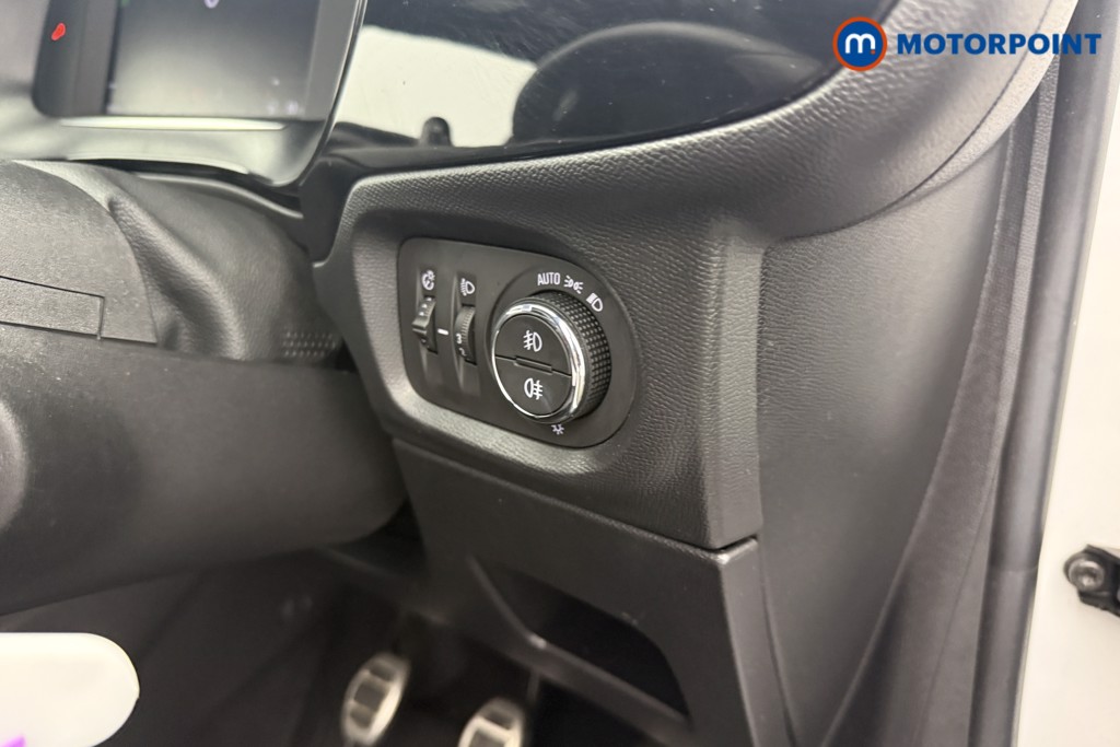 Vauxhall Corsa GS Manual Petrol Hatchback - Stock Number (1607899) - 3rd supplementary image