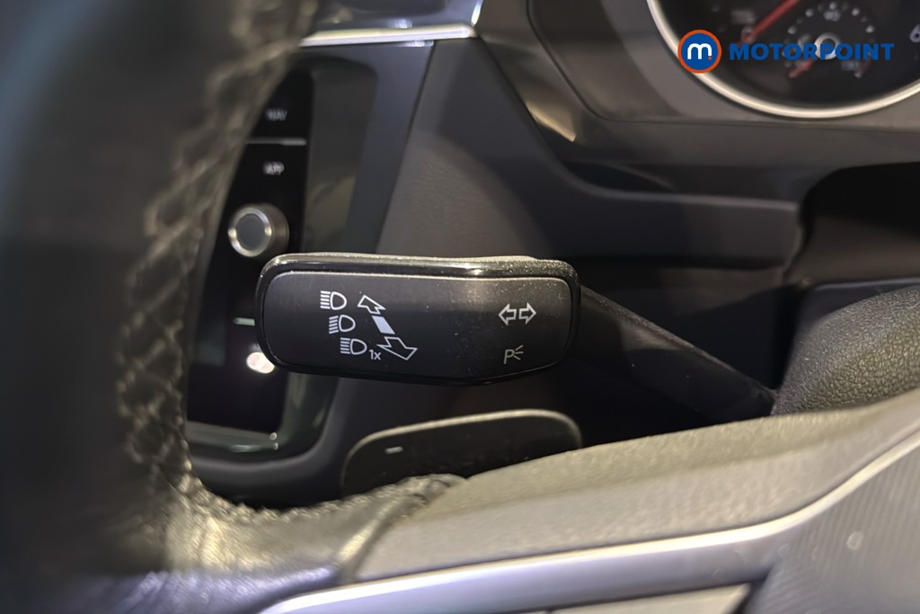 Volkswagen Tiguan Life Automatic Diesel SUV - Stock Number (1608310) - 6th supplementary image