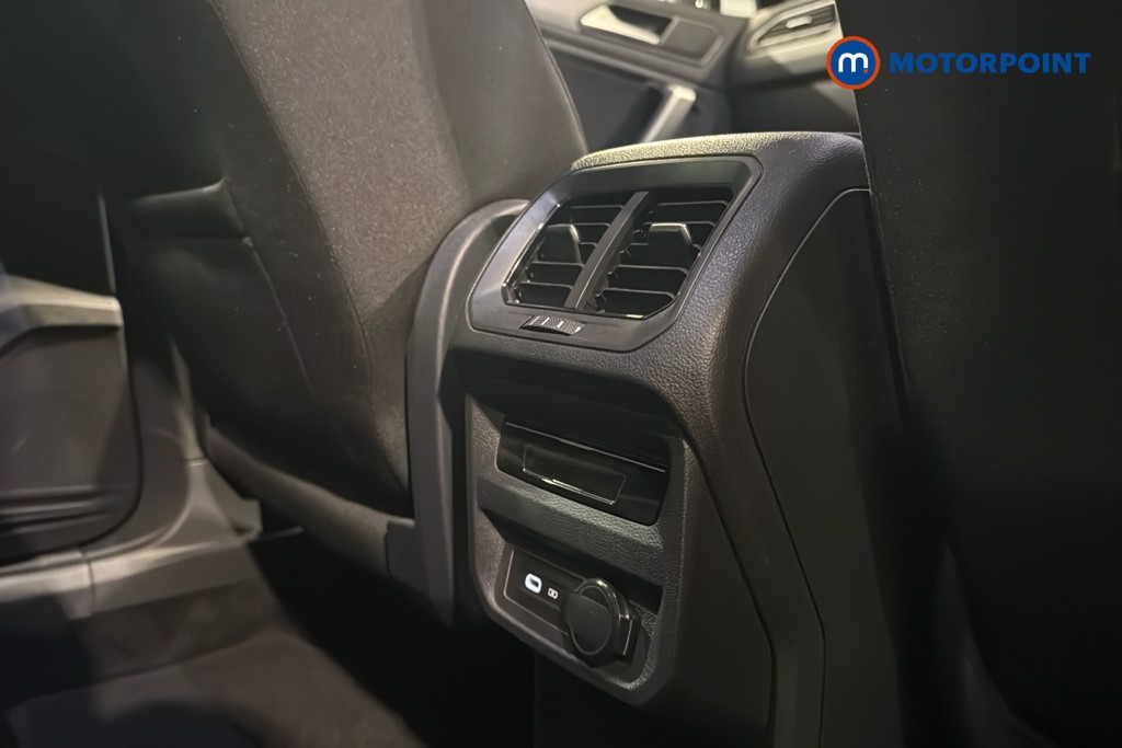 Volkswagen Tiguan Life Automatic Diesel SUV - Stock Number (1608310) - 30th supplementary image
