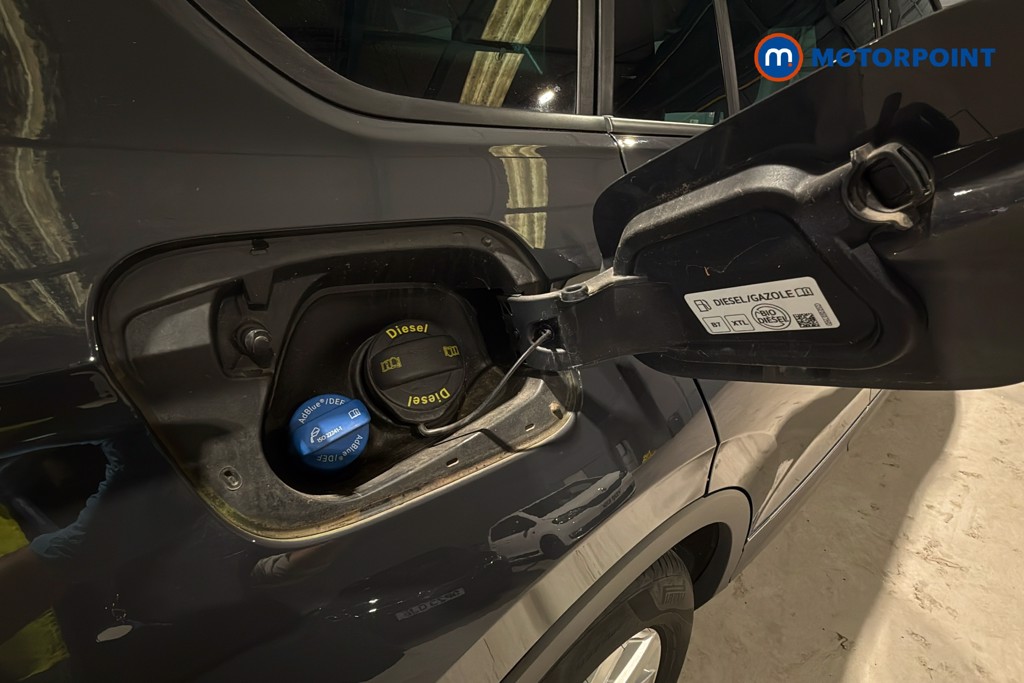 Volkswagen Tiguan Life Automatic Diesel SUV - Stock Number (1608310) - 41st supplementary image