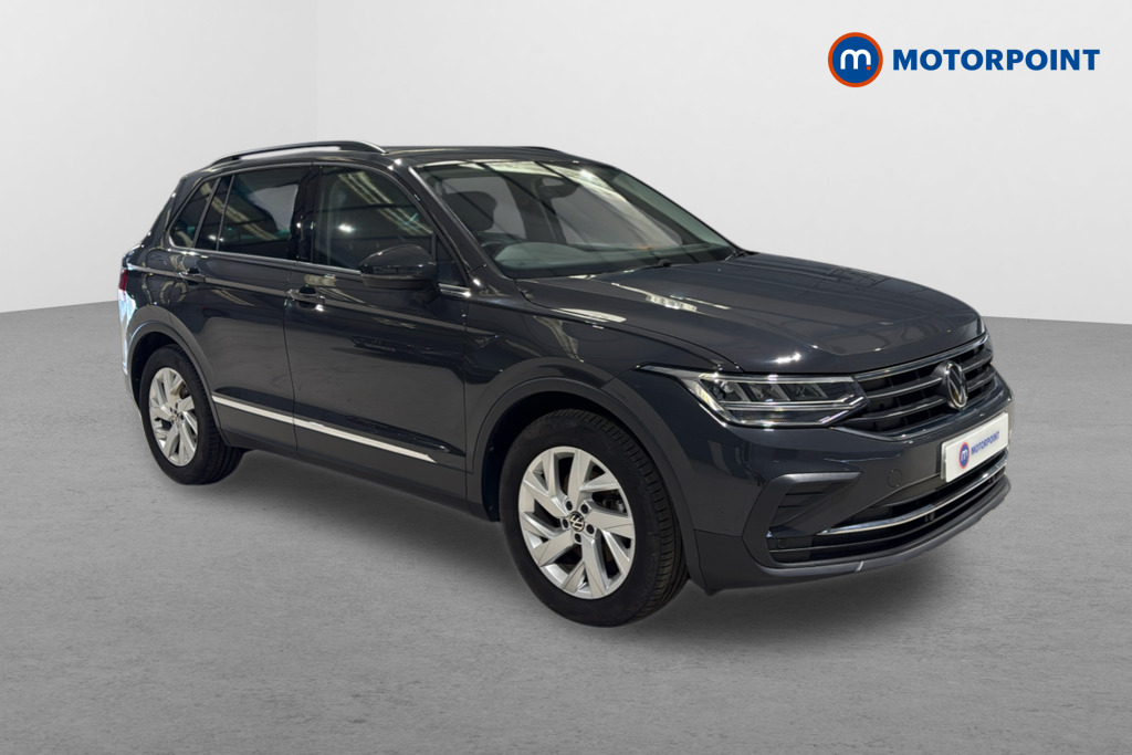 Volkswagen Tiguan Life Automatic Diesel SUV - Stock Number (1608310) - Drivers side front corner