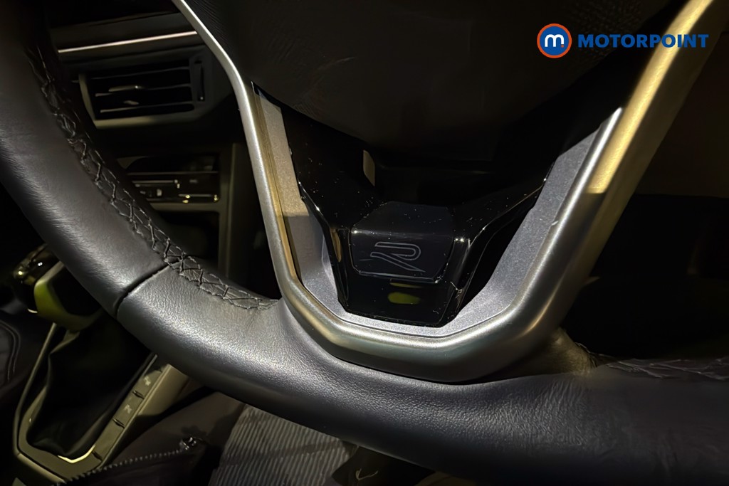 Volkswagen Taigo R-Line Automatic Petrol SUV - Stock Number (1608336) - 5th supplementary image