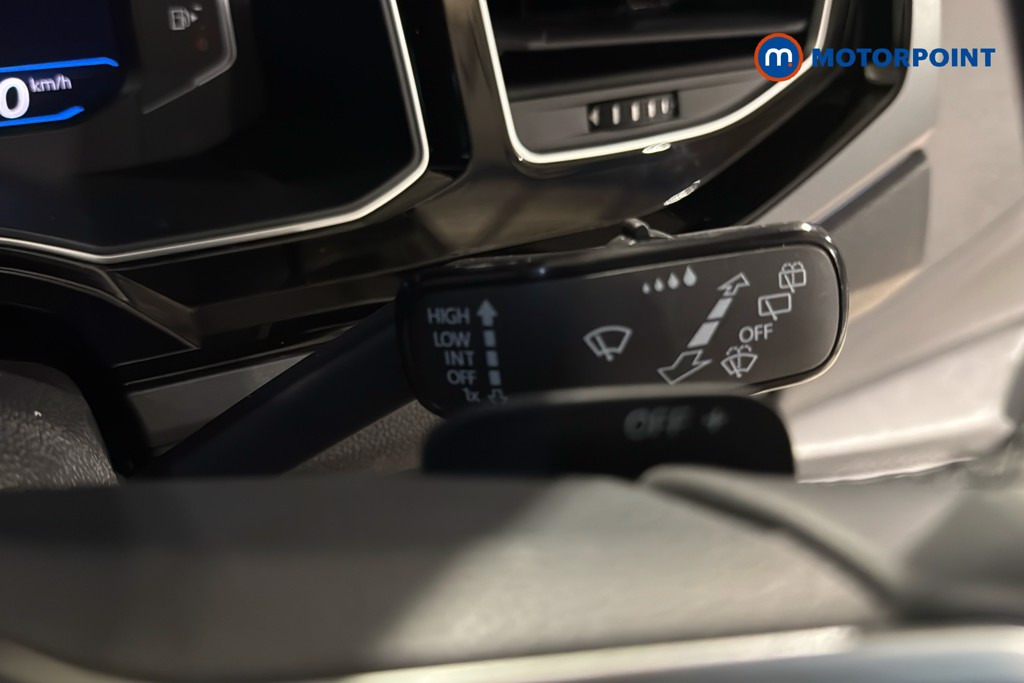Volkswagen Taigo R-Line Automatic Petrol SUV - Stock Number (1608336) - 7th supplementary image