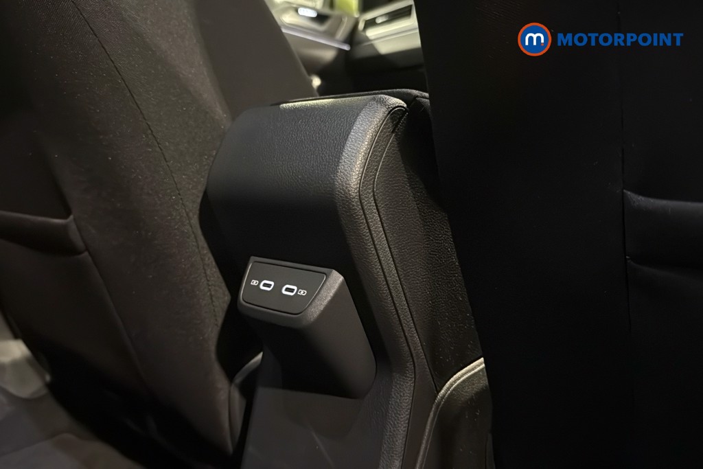 Volkswagen Taigo R-Line Automatic Petrol SUV - Stock Number (1608336) - 30th supplementary image