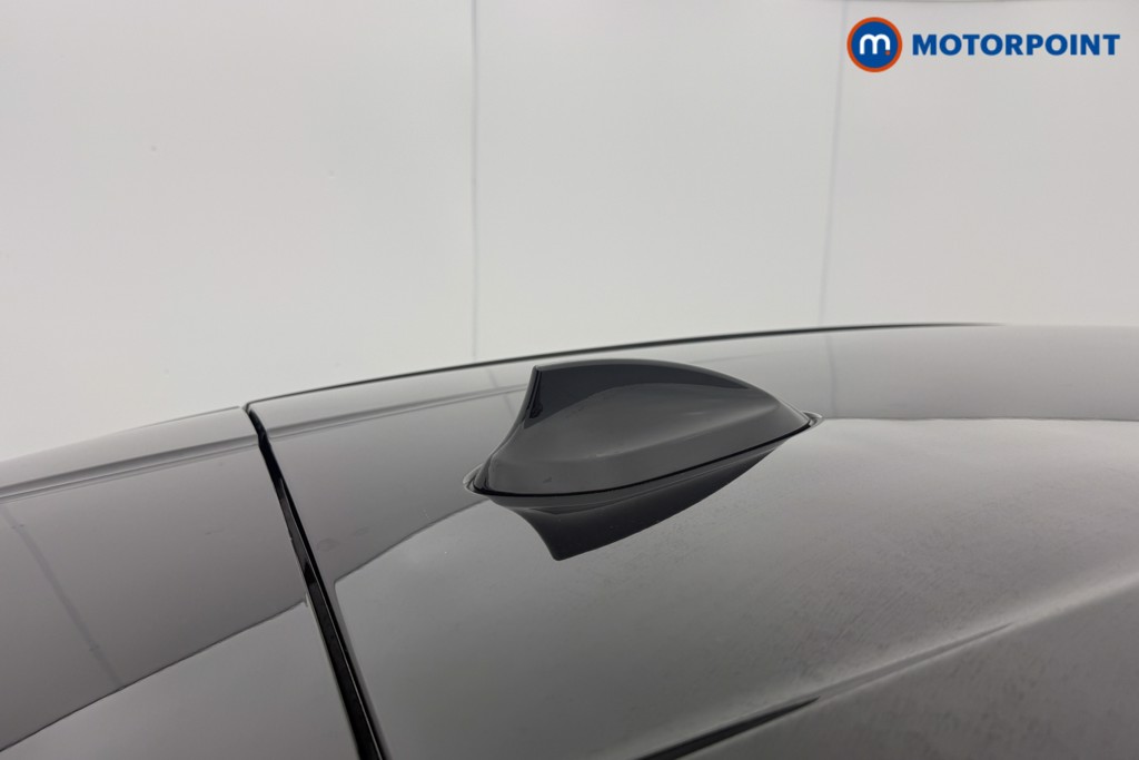 BMW 1 Series SE Manual Petrol Hatchback - Stock Number (1609346) - 19th supplementary image