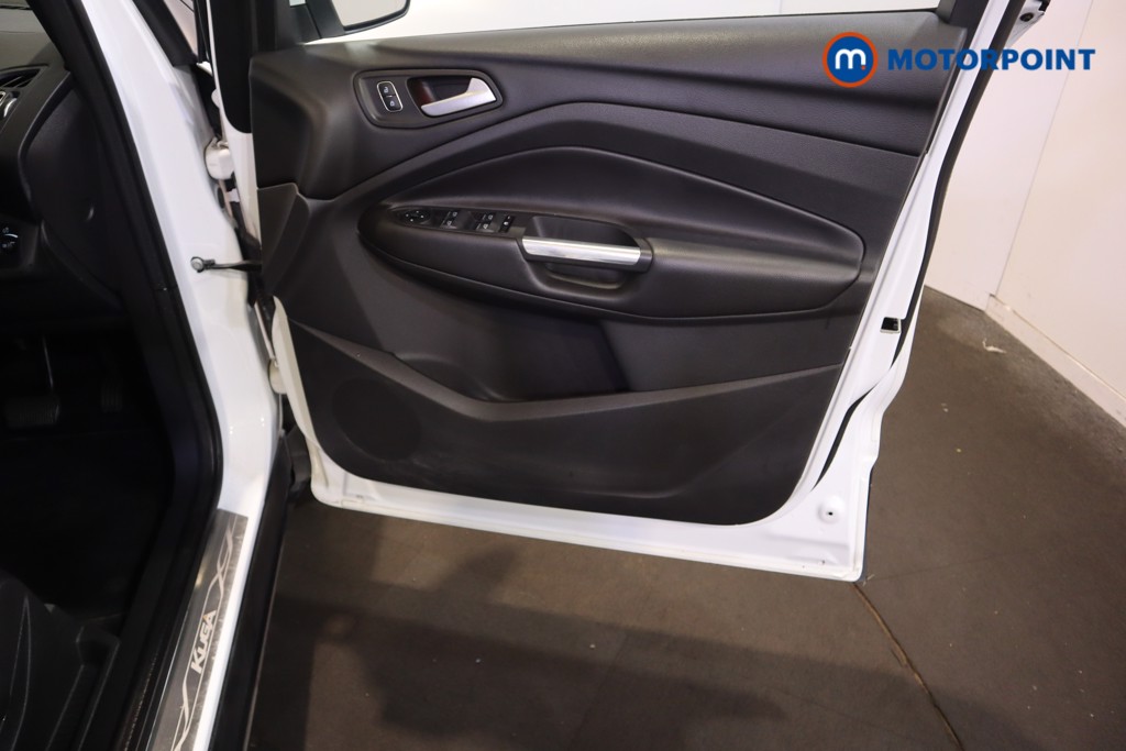 Ford Kuga Titanium Edition Automatic Diesel SUV - Stock Number (1609905) - 17th supplementary image