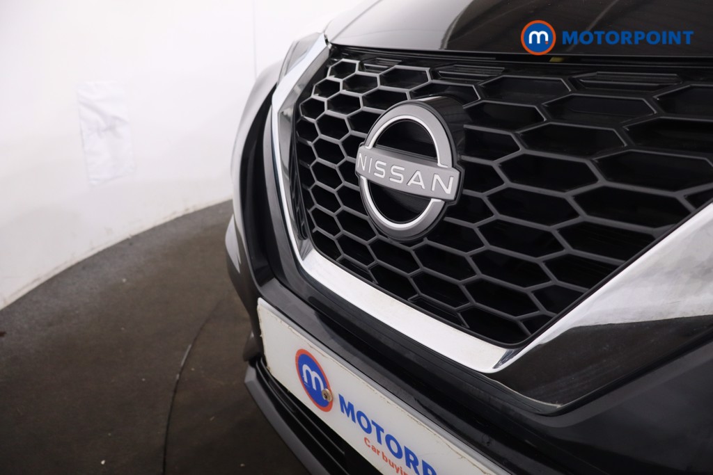 Nissan Juke N-Connecta Manual Petrol SUV - Stock Number (1610428) - 26th supplementary image