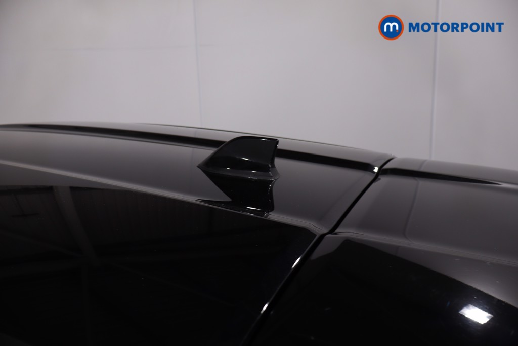 Nissan Juke N-Connecta Manual Petrol SUV - Stock Number (1610428) - 31st supplementary image