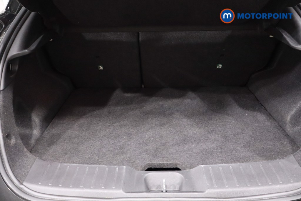 Nissan Juke N-Connecta Manual Petrol SUV - Stock Number (1610428) - 36th supplementary image