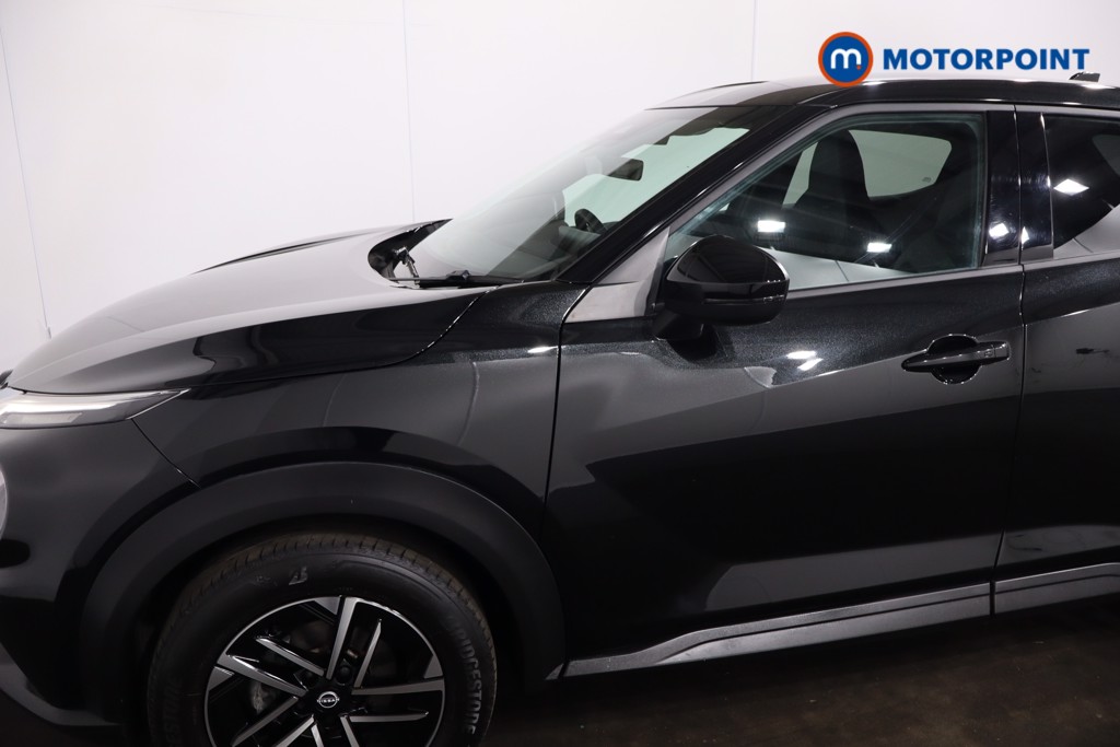 Nissan Juke N-Connecta Manual Petrol SUV - Stock Number (1610429) - 26th supplementary image