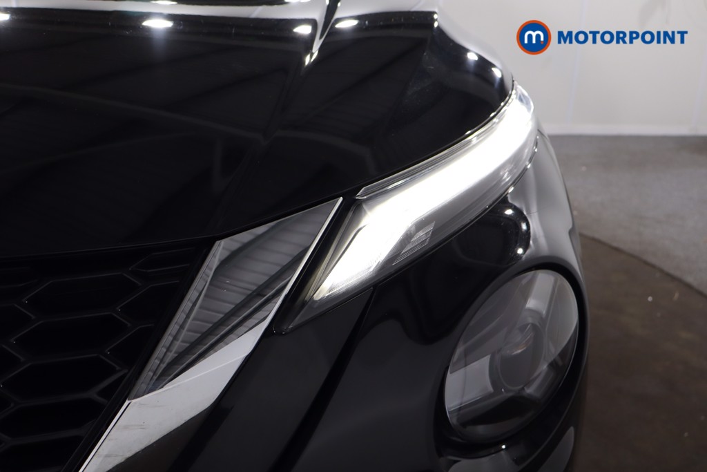 Nissan Juke N-Connecta Manual Petrol SUV - Stock Number (1610429) - 29th supplementary image