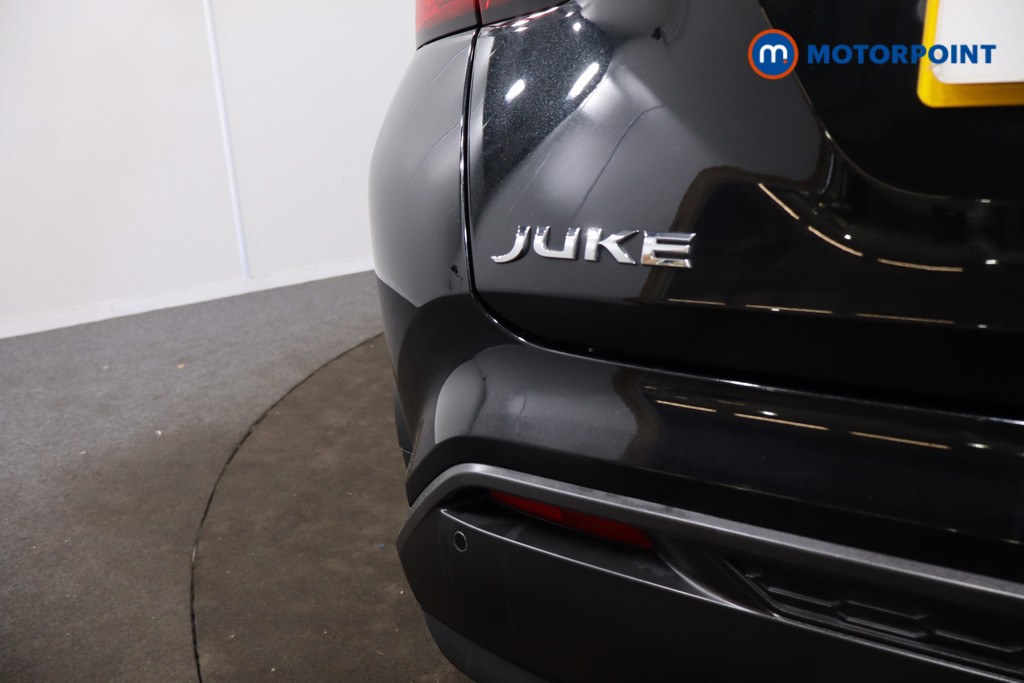Nissan Juke N-Connecta Manual Petrol SUV - Stock Number (1610429) - 35th supplementary image