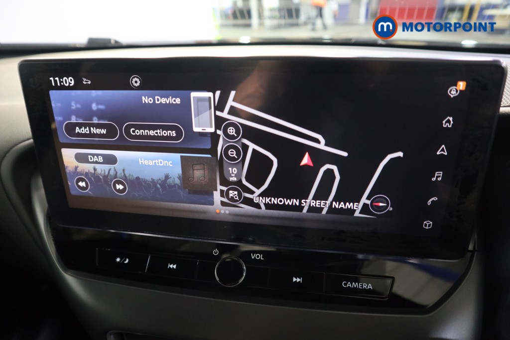 Nissan Juke N-Connecta Manual Petrol SUV - Stock Number (1610444) - 6th supplementary image