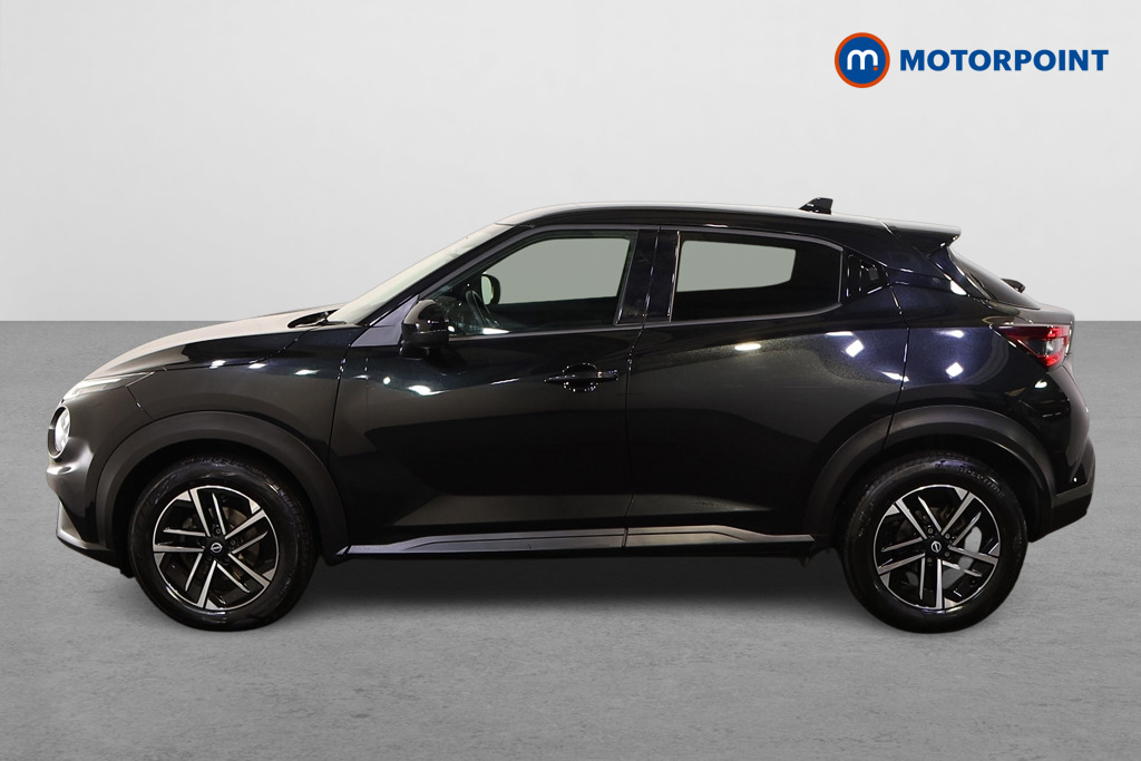 Nissan Juke N-Connecta Manual Petrol SUV - Stock Number (1610444) - Passenger side