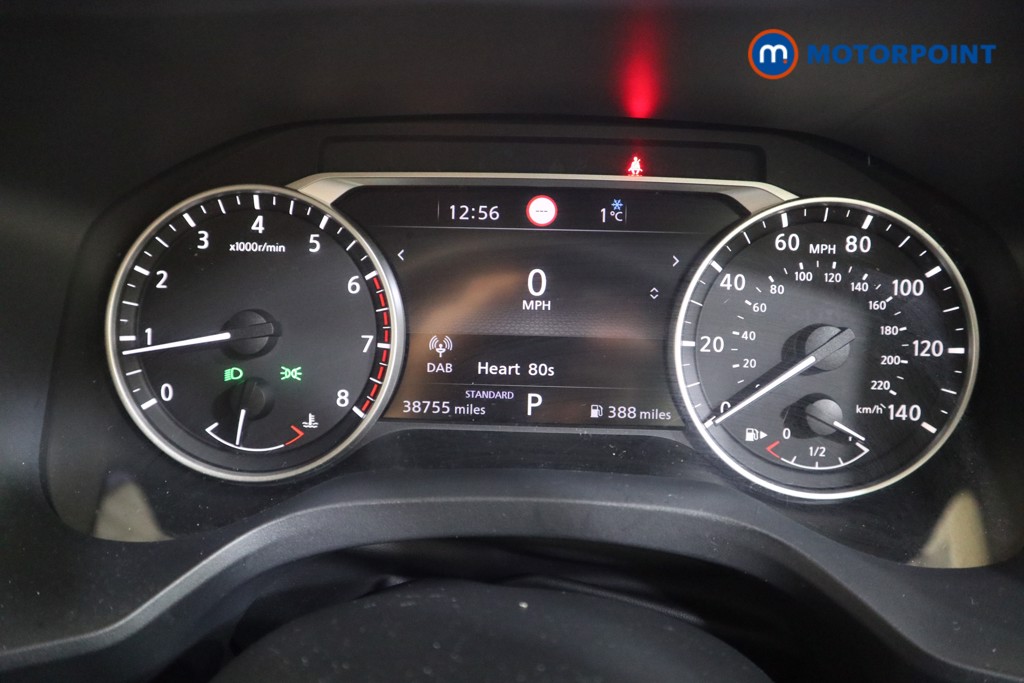 Nissan Qashqai Acenta Premium Automatic Petrol SUV - Stock Number (1610454) - 5th supplementary image