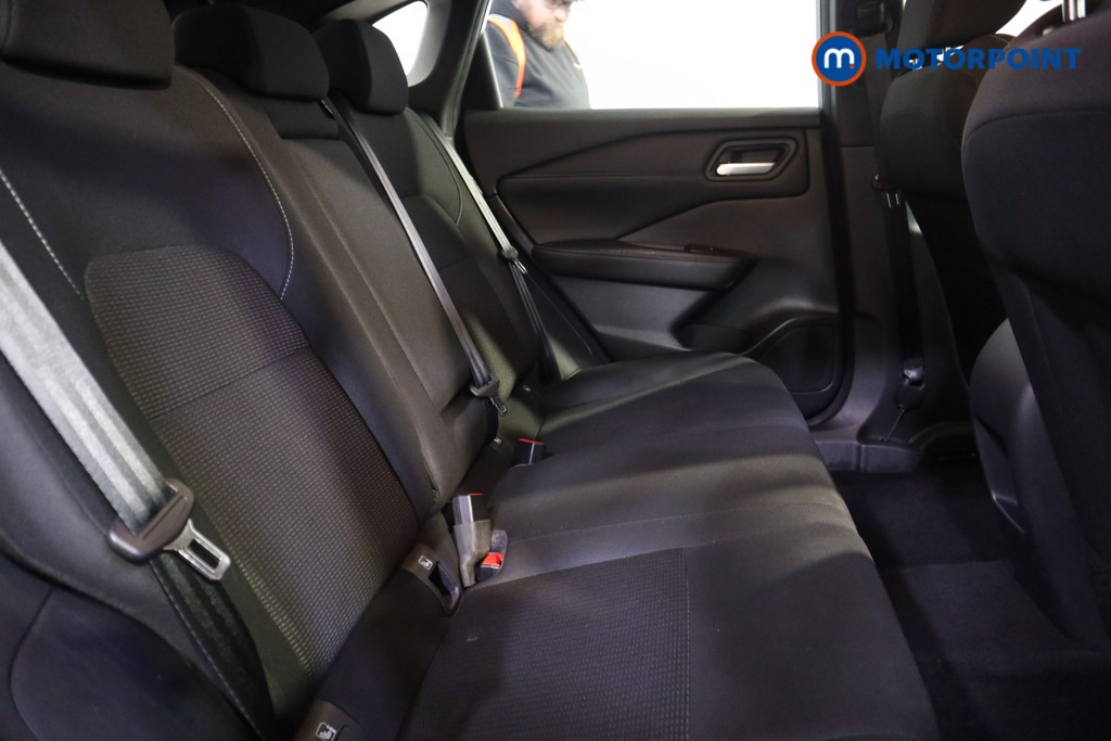 Nissan Qashqai Acenta Premium Automatic Petrol SUV - Stock Number (1610454) - 16th supplementary image