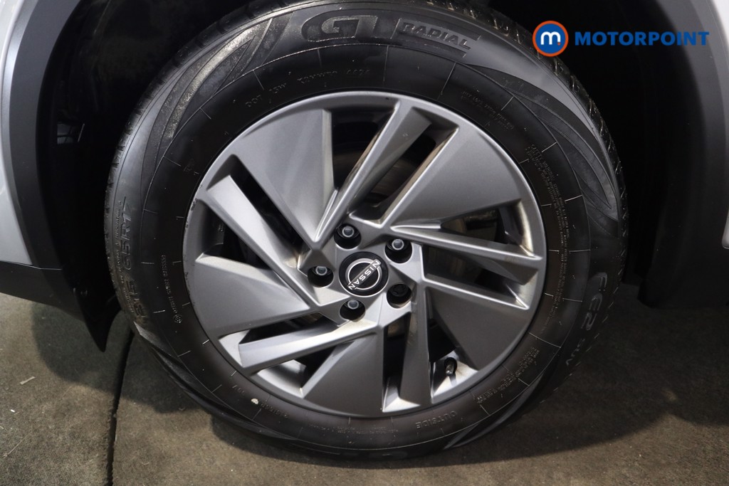 Nissan Qashqai Acenta Premium Automatic Petrol SUV - Stock Number (1610454) - 23rd supplementary image